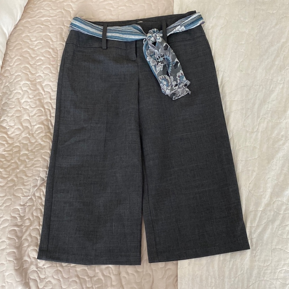 Speechless juniors grey dress capris with scarf belt